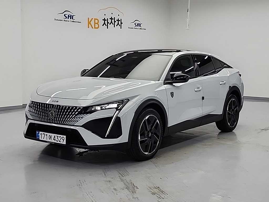 Peugeot 408