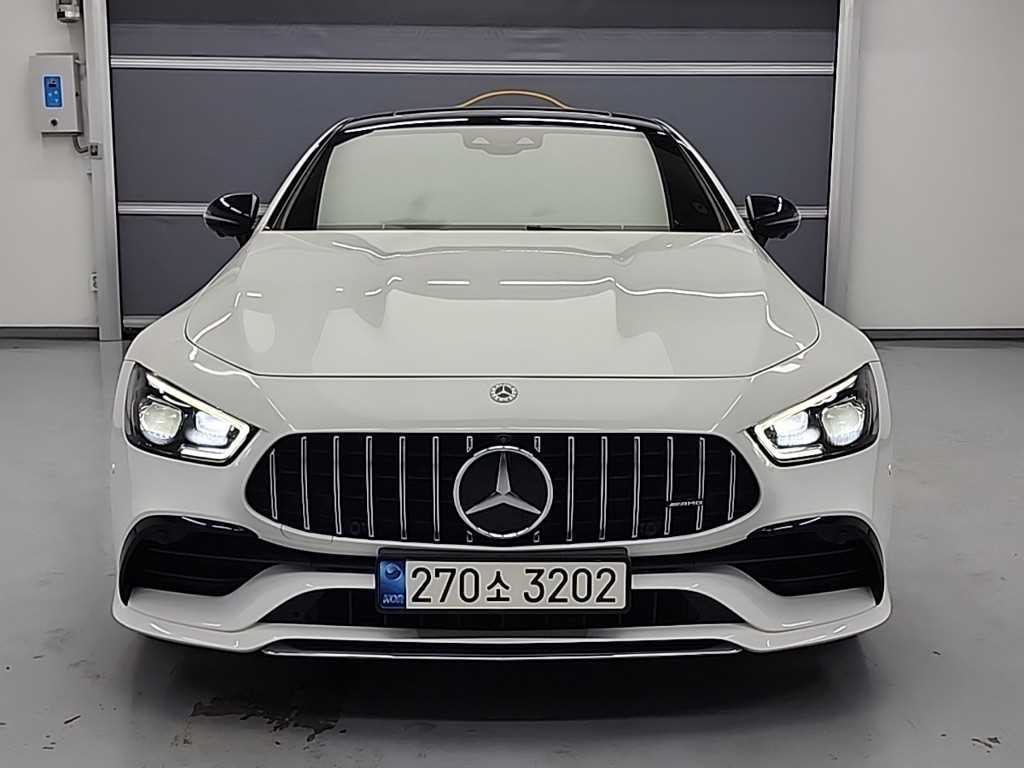 Mercedes Benz AMG GT 2021 — Zona Franca Iquique