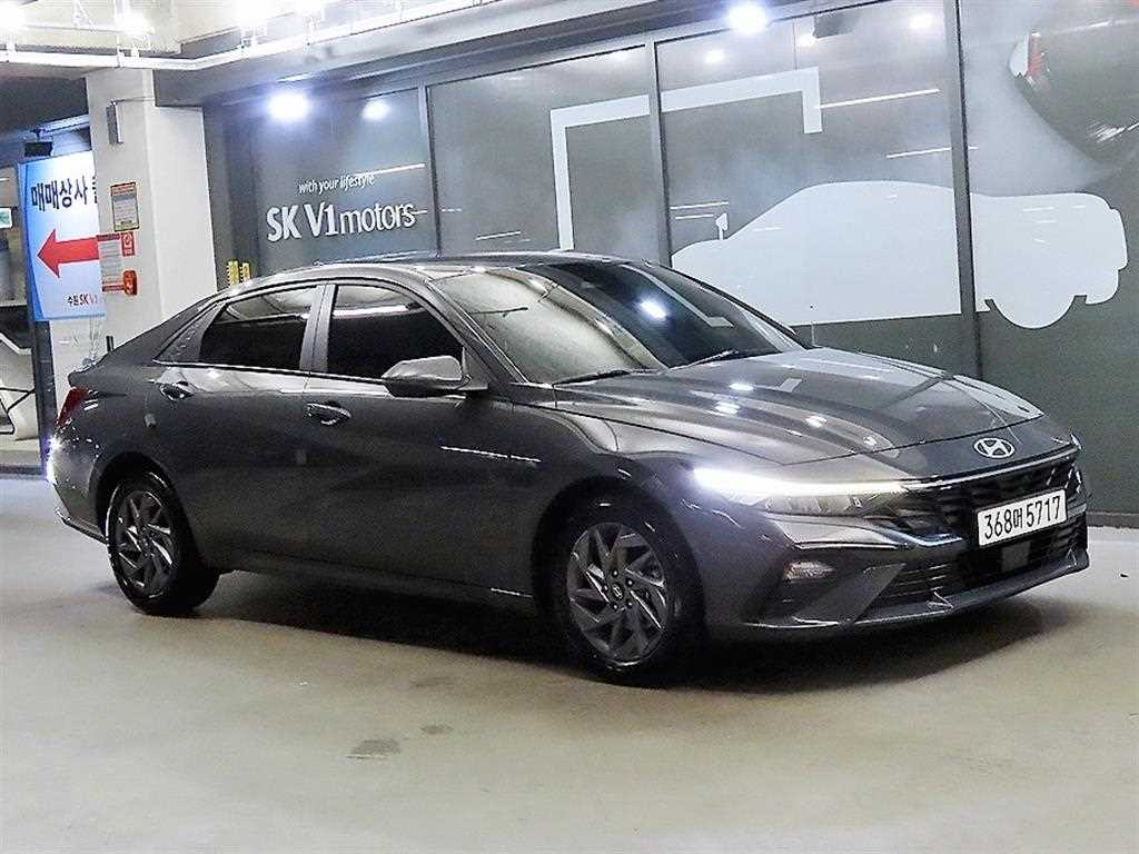 HYUNDAI Avante