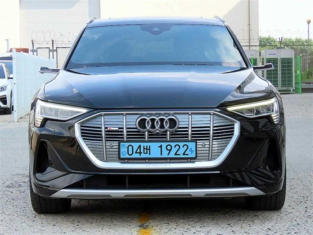 Audi e-Tron
