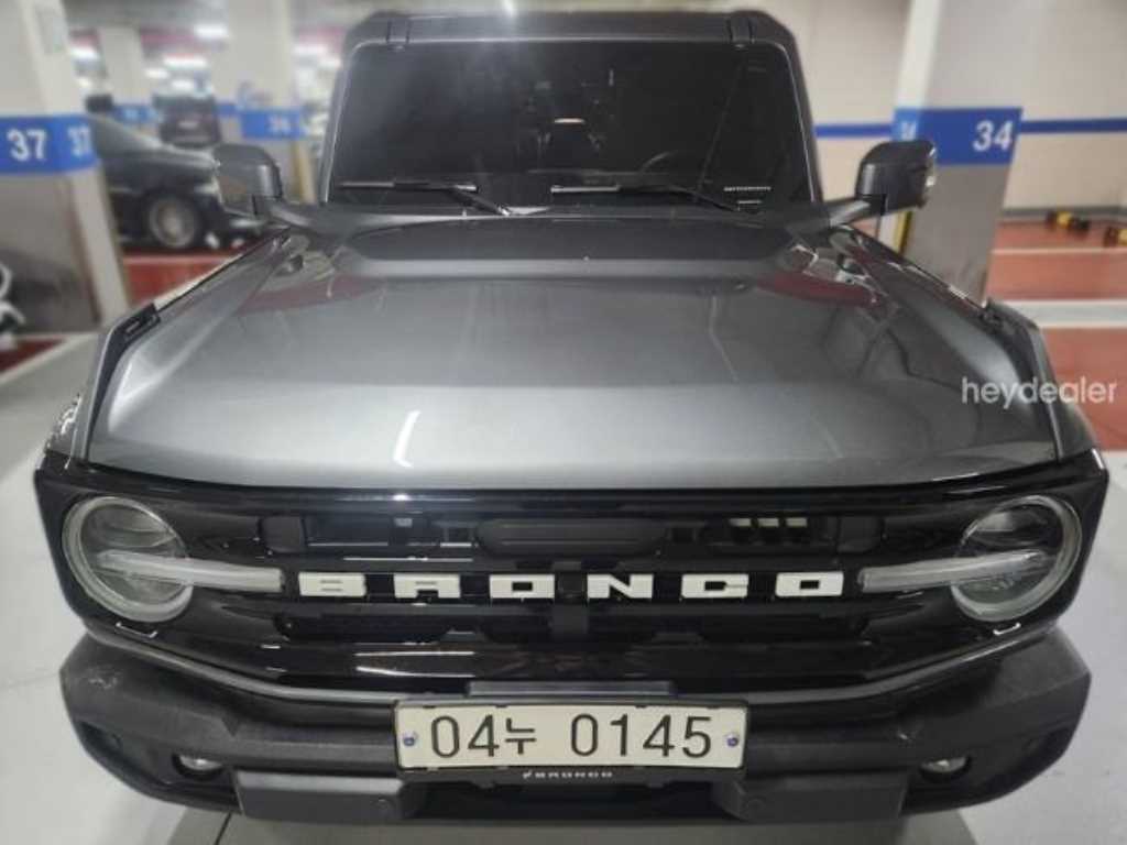 Ford Bronco