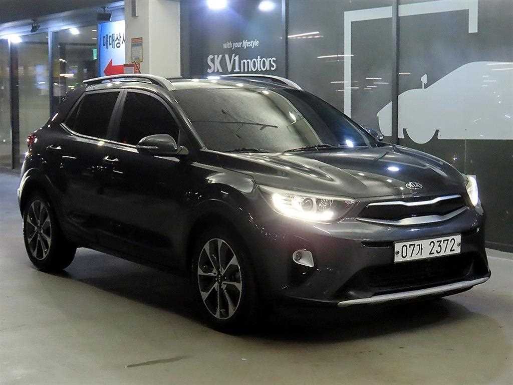KIA Stonic 2017 — Zona Franca Iquique