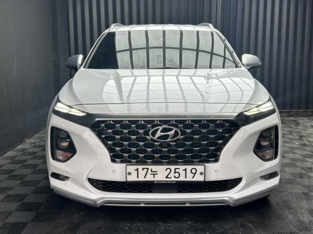 HYUNDAI Santa Fe 2018 — Zona Franca Iquique