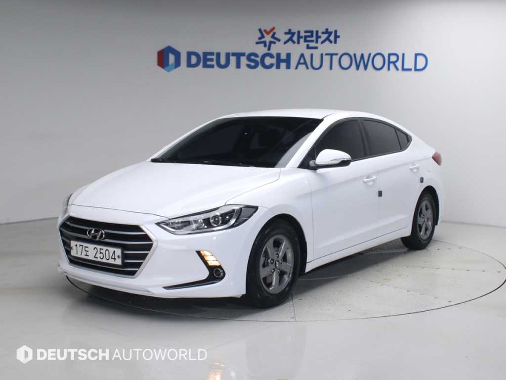 HYUNDAI Avante