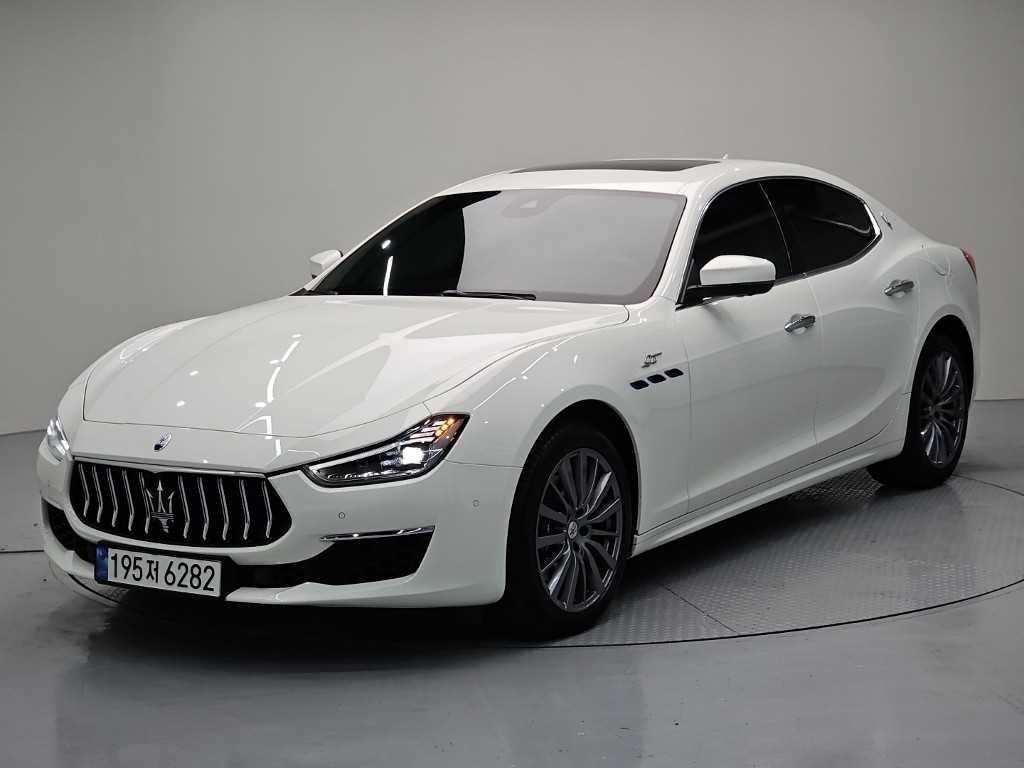Maserati Ghibli