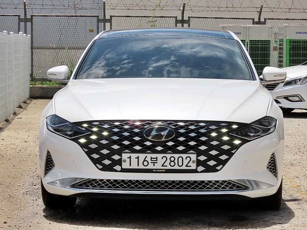 HYUNDAI Grandeur 2019 — Zona Franca Iquique