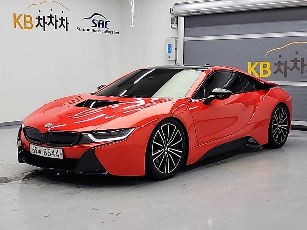 BMW i8