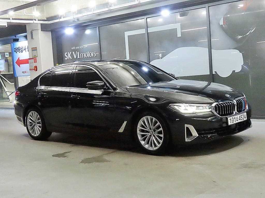 BMW 5 Series 2021 — Zona Franca Iquique