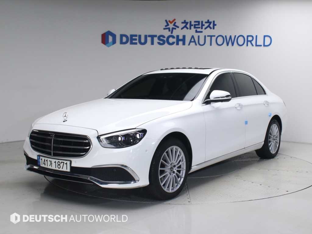Mercedes Benz E class 2021 — Zona Franca Iquique