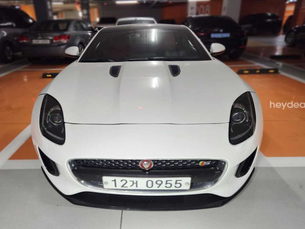 Jaguar F-TYPE