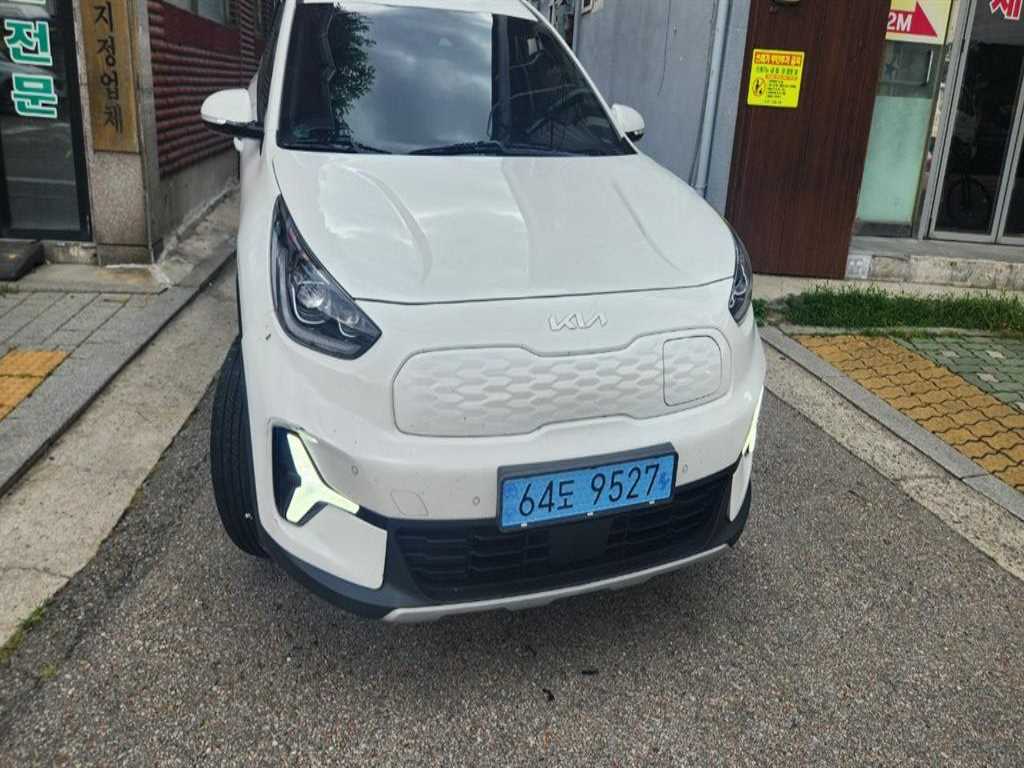 KIA Niro 2022 — Zona Franca Iquique