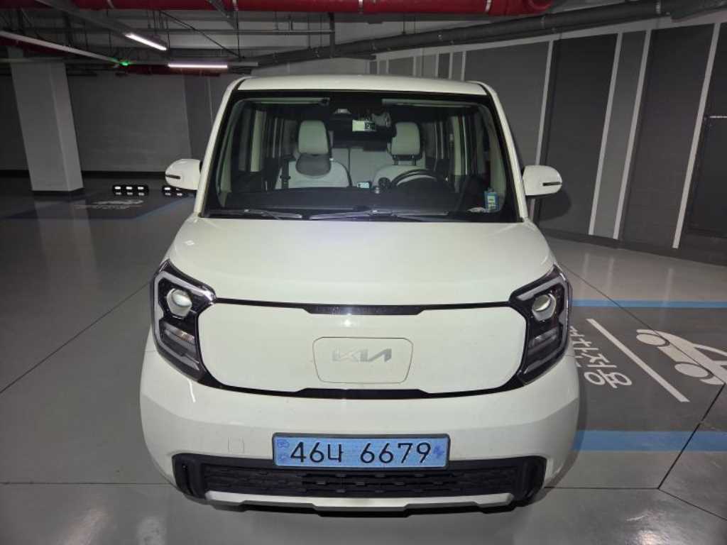 KIA Ray 2023 — Zona Franca Iquique