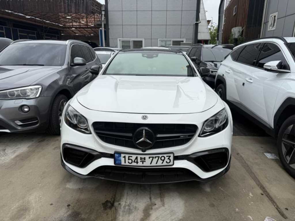 Mercedes Benz E class