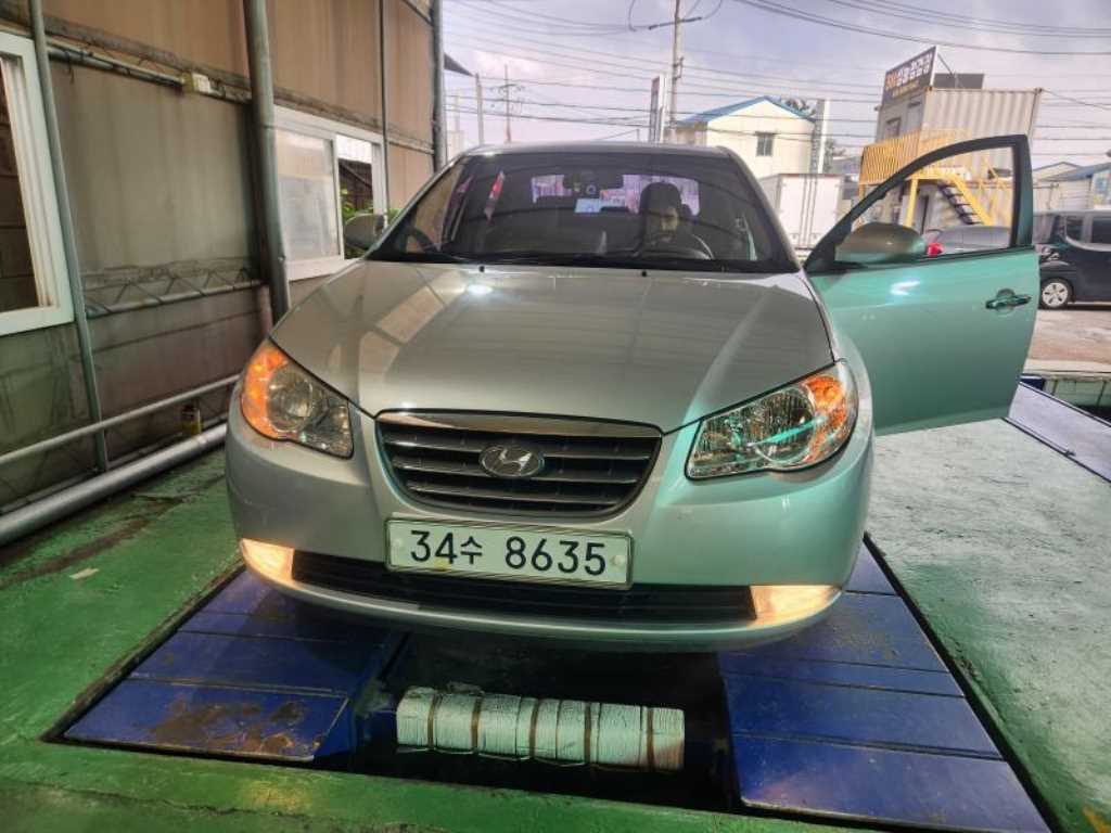 HYUNDAI Avante 2007 — Zona Franca Iquique