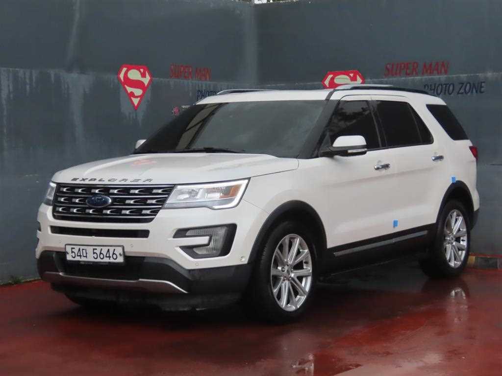 Ford Explorer 2,3