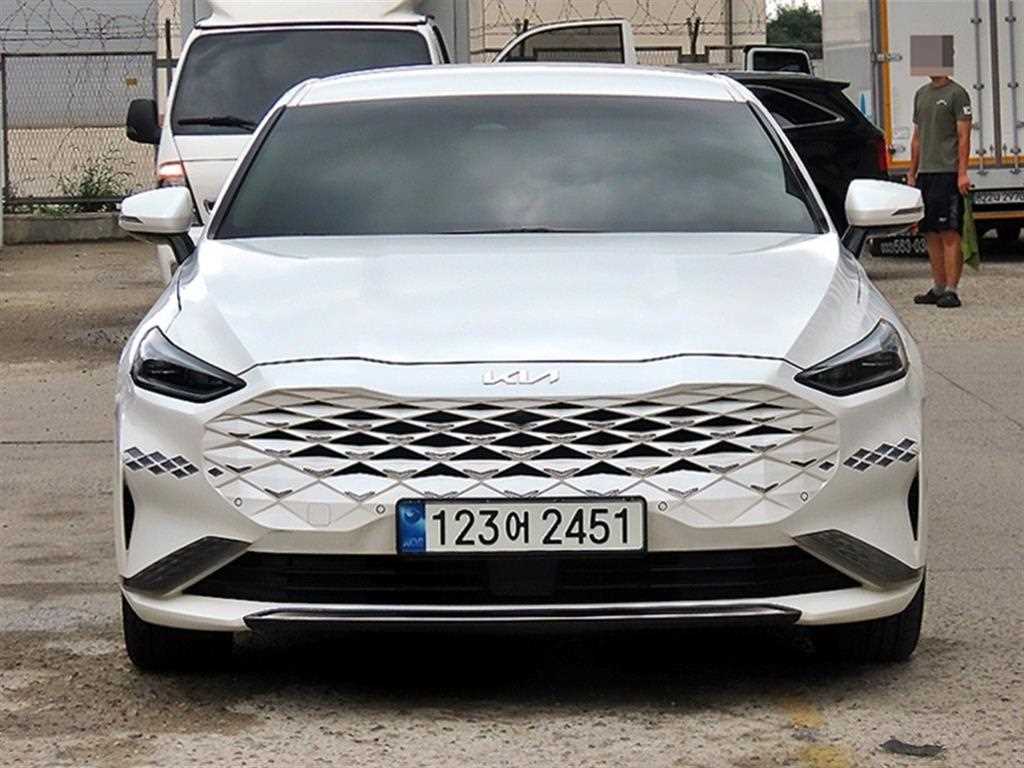KIA K8 2022 — Zona Franca Iquique