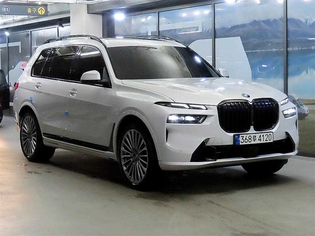 BMW X7