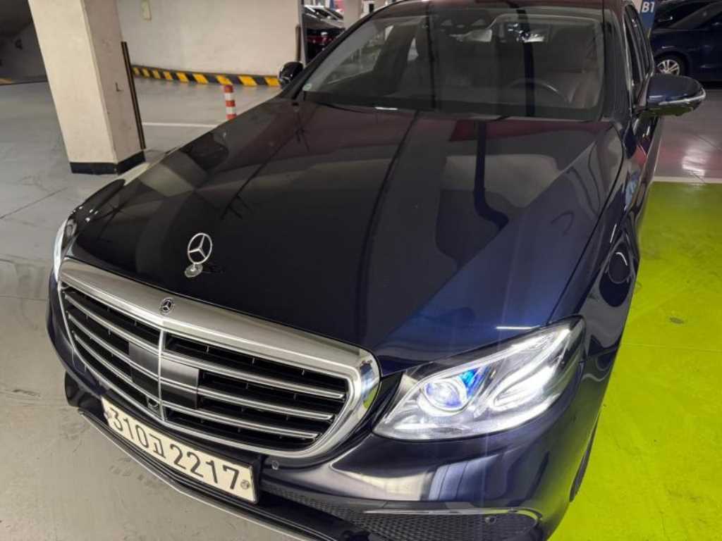 Mercedes Benz E class