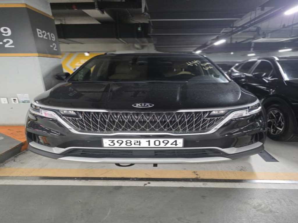 KIA Carnival 2021 — Zona Franca Iquique