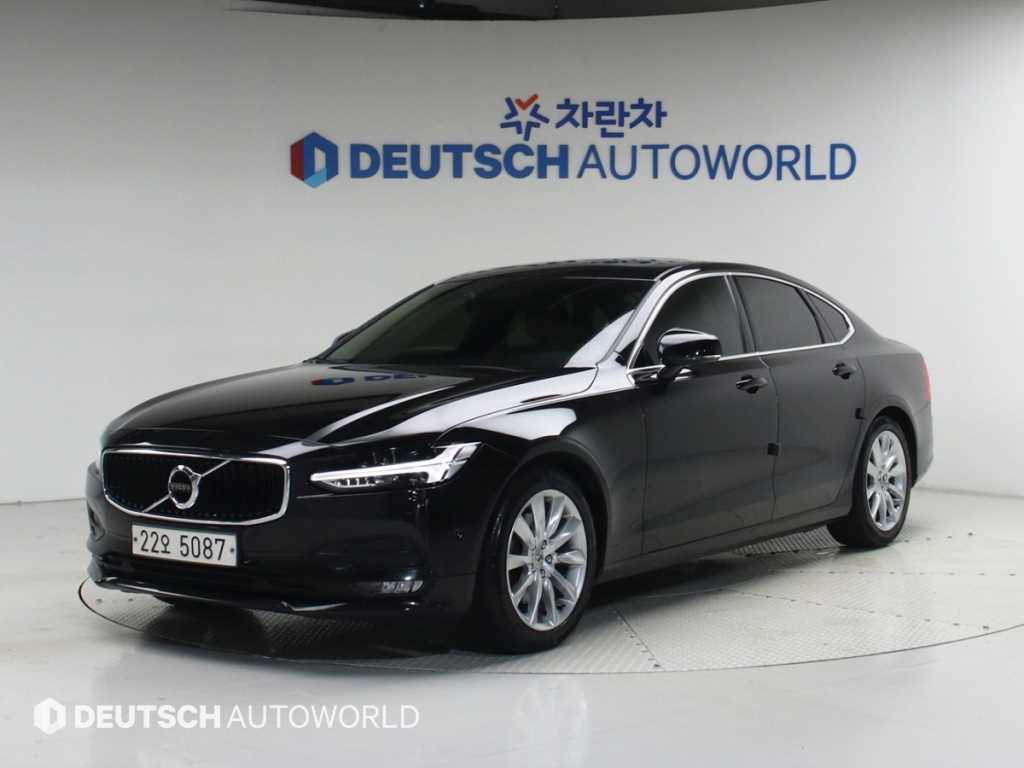 Volvo S90