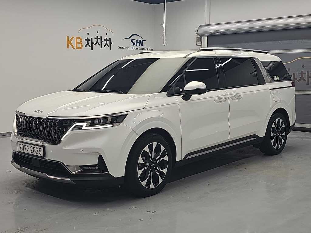 KIA Carnival 2022 — Zona Franca Iquique