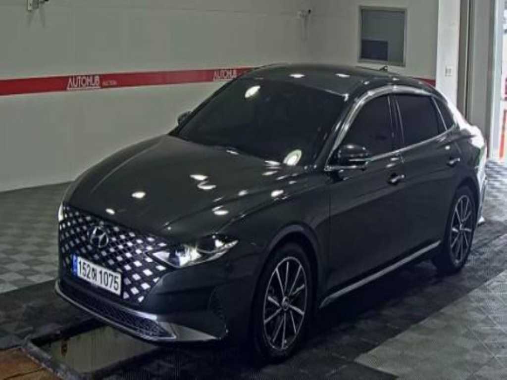HYUNDAI Grandeur 2022 — Zona Franca Iquique