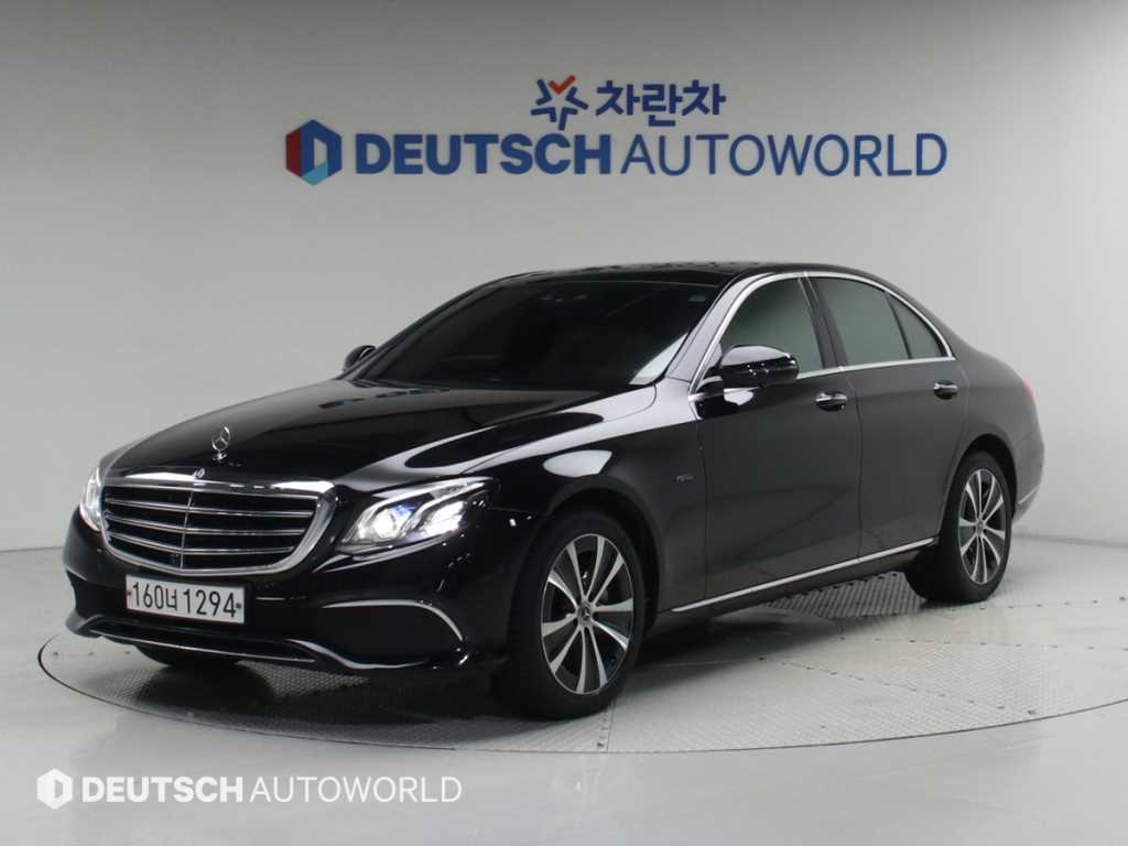 Mercedes Benz E class