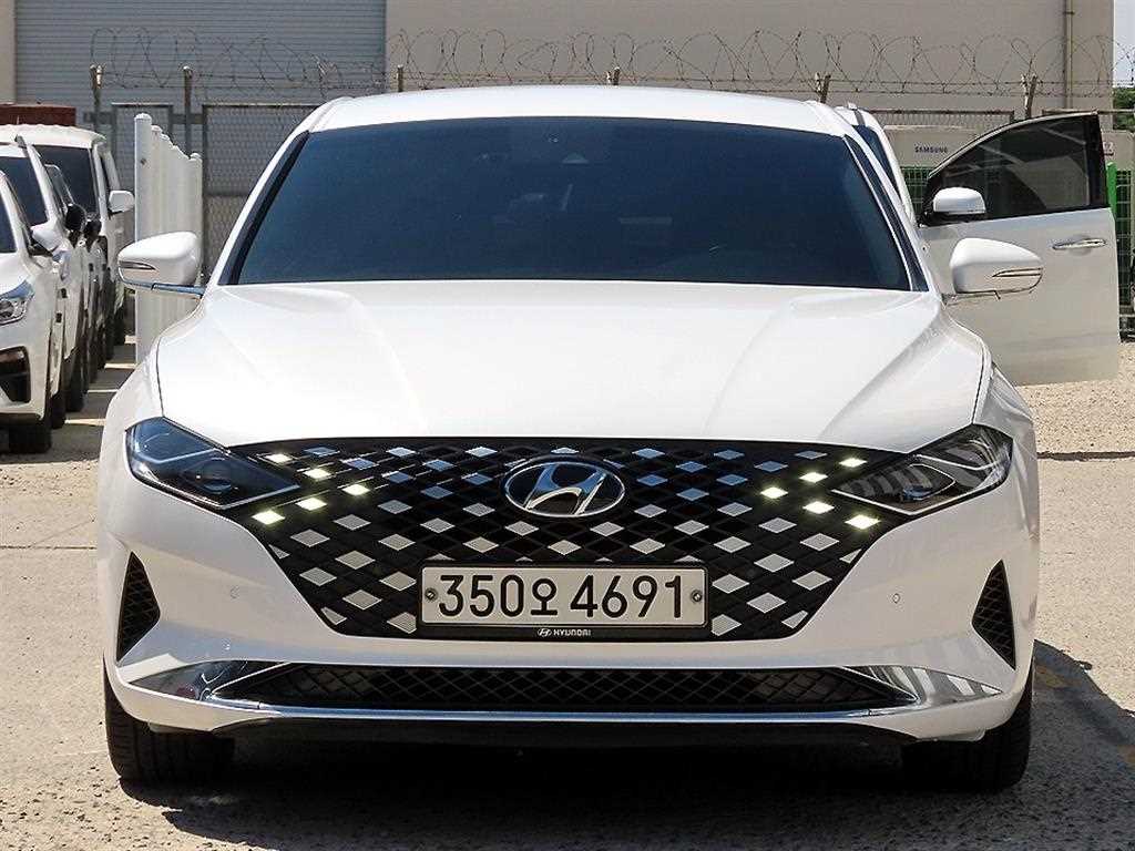 HYUNDAI Grandeur 2020 — Zona Franca Iquique