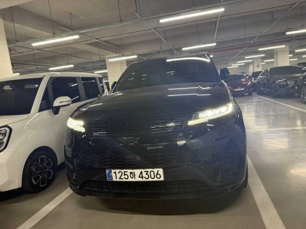 Land Rover Range Rover Sports 2025 — Zona Franca Iquique