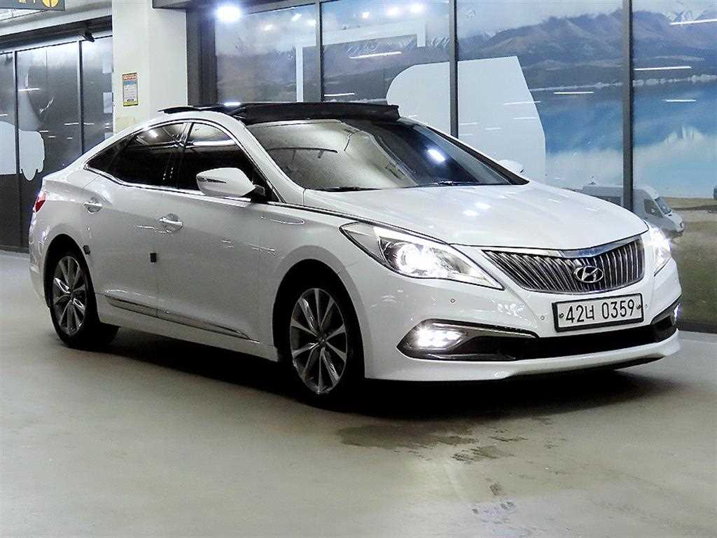 HYUNDAI Grandeur