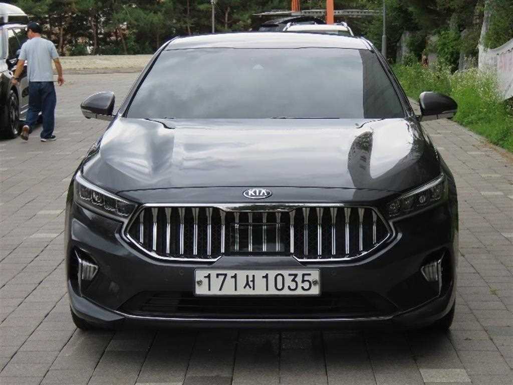 KIA K7 Premier Gasoline 3.0 GDI signatu