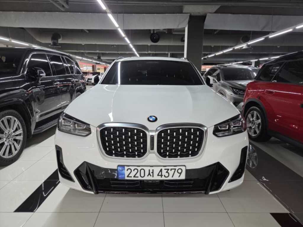 BMW X4 2023 — Zona Franca Iquique