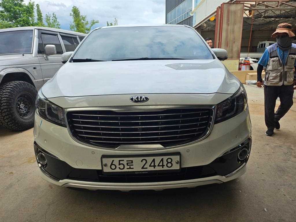 KIA Carnival 2018 — Zona Franca Iquique