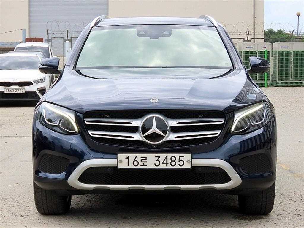 Mercedes Benz GLC Class