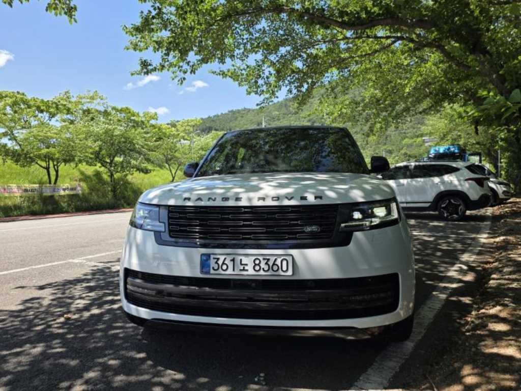 Land Rover Range Rover 2025 — Zona Franca Iquique