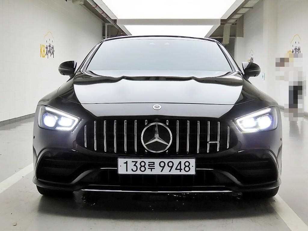 Mercedes Benz AMG GT