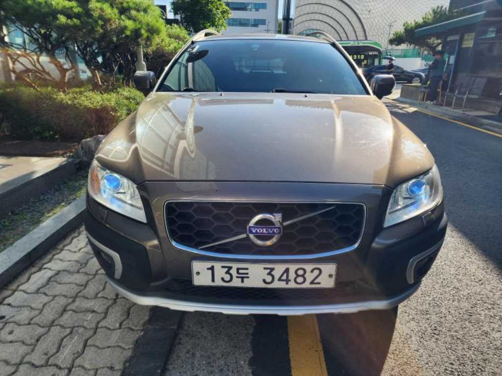 Volvo XC70