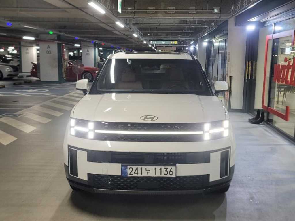 HYUNDAI Santa Fe 2025 — Zona Franca Iquique