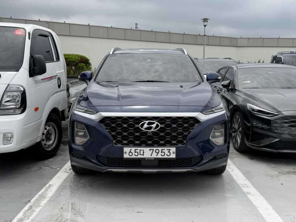 HYUNDAI Santa Fe 2019 — Zona Franca Iquique