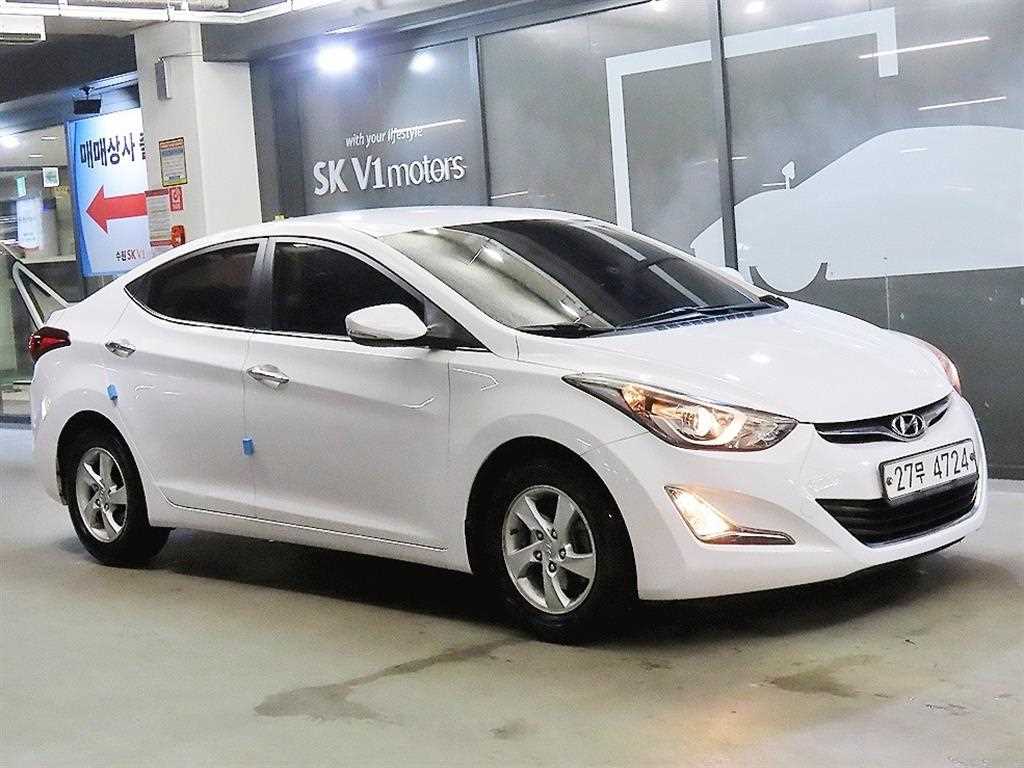 HYUNDAI Avante