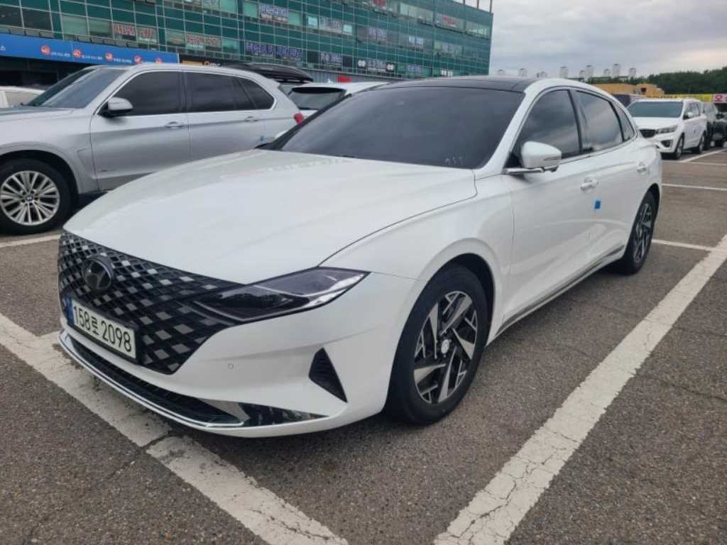 HYUNDAI Grandeur 2021 — Zona Franca Iquique
