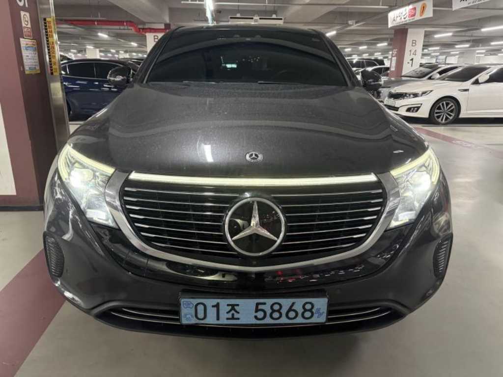 Mercedes Benz EQC