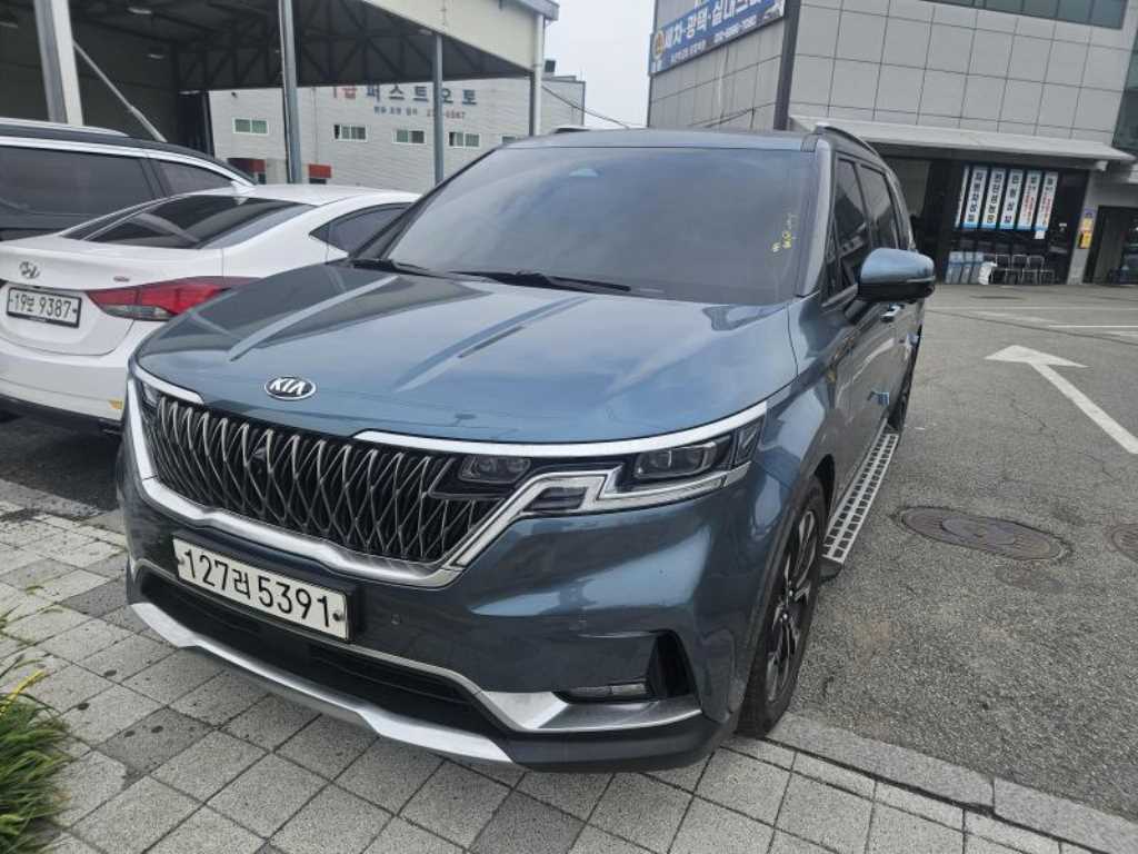 KIA Carnival 2020 — Zona Franca Iquique