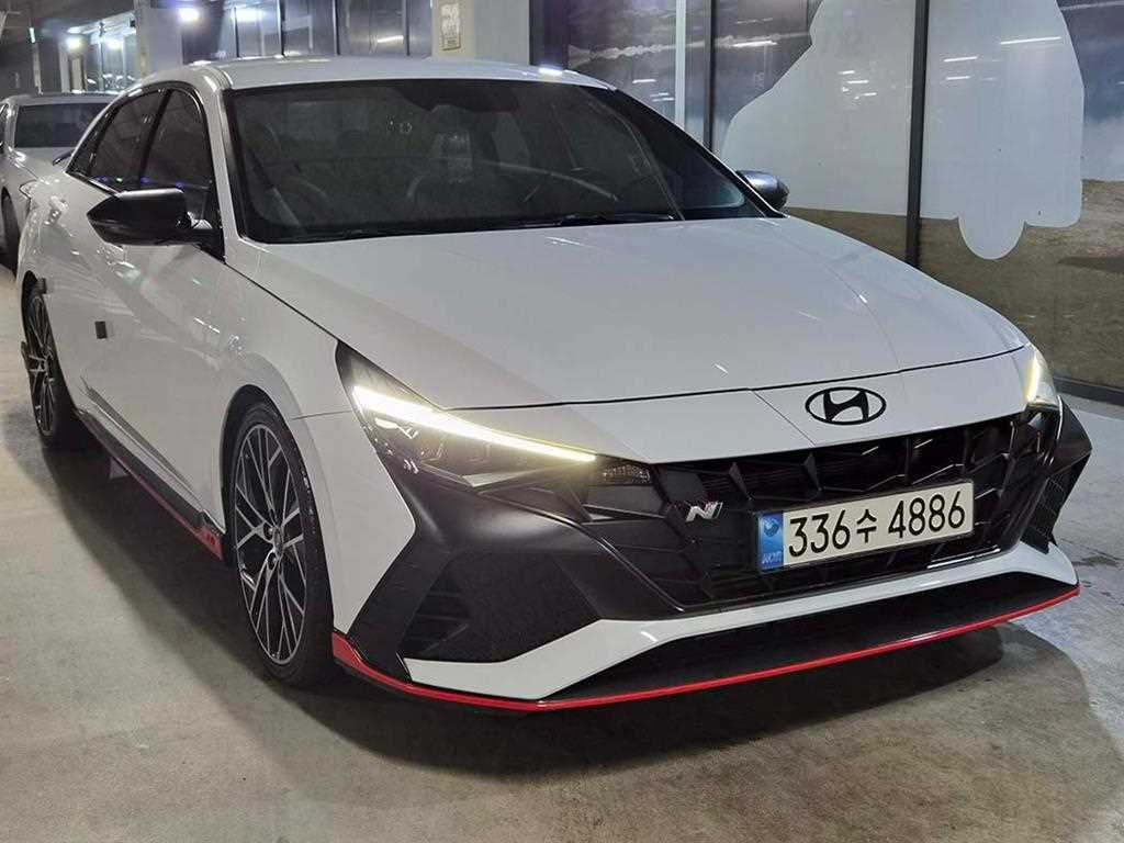 HYUNDAI Avante 2022 — Zona Franca Iquique