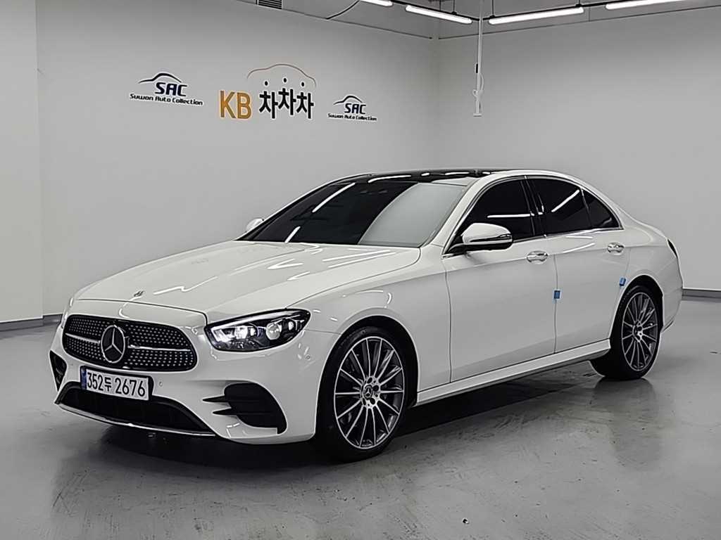Mercedes Benz E class 2022 — Zona Franca Iquique