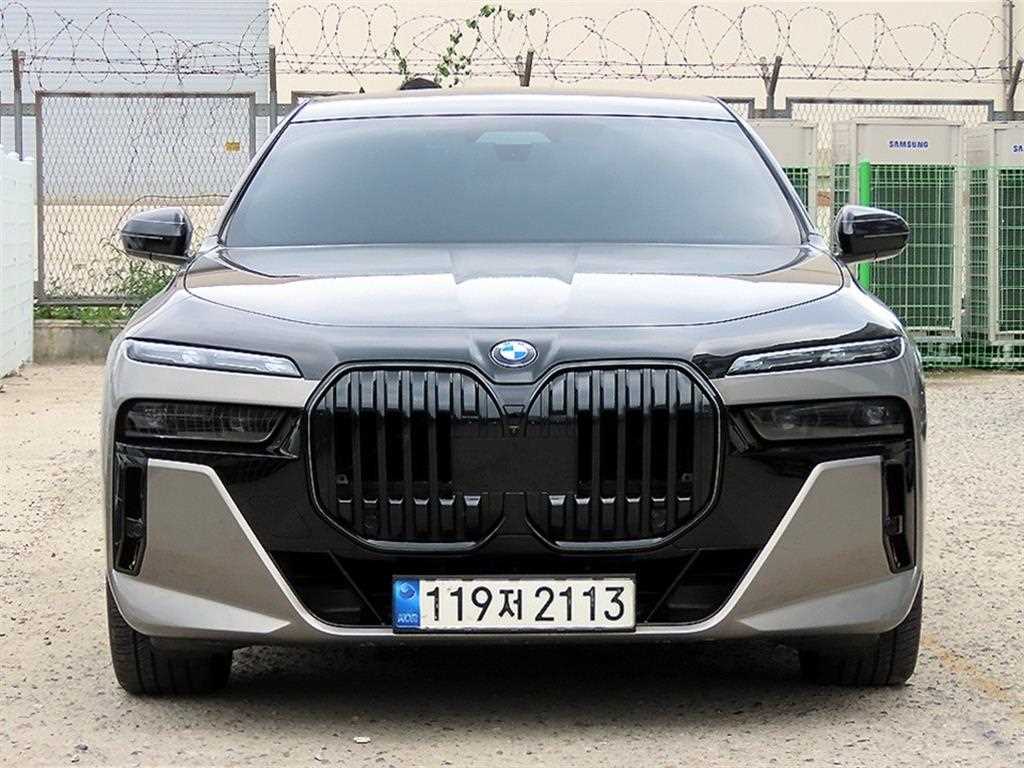 BMW 7 Series