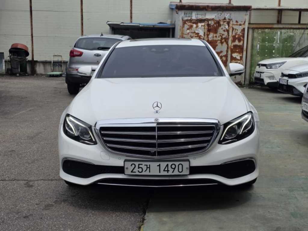 Mercedes Benz E class