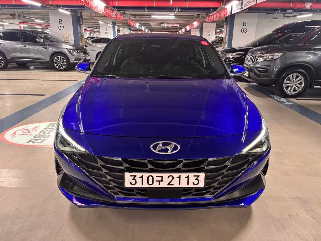 HYUNDAI Avante