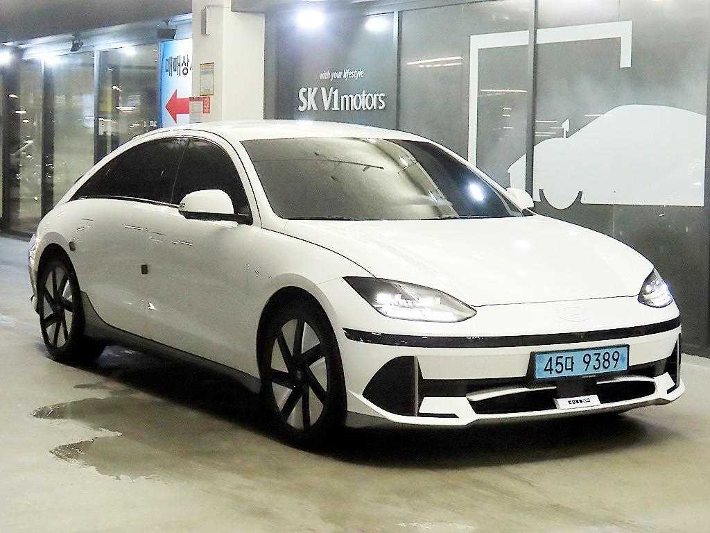 HYUNDAI Ioniq 6