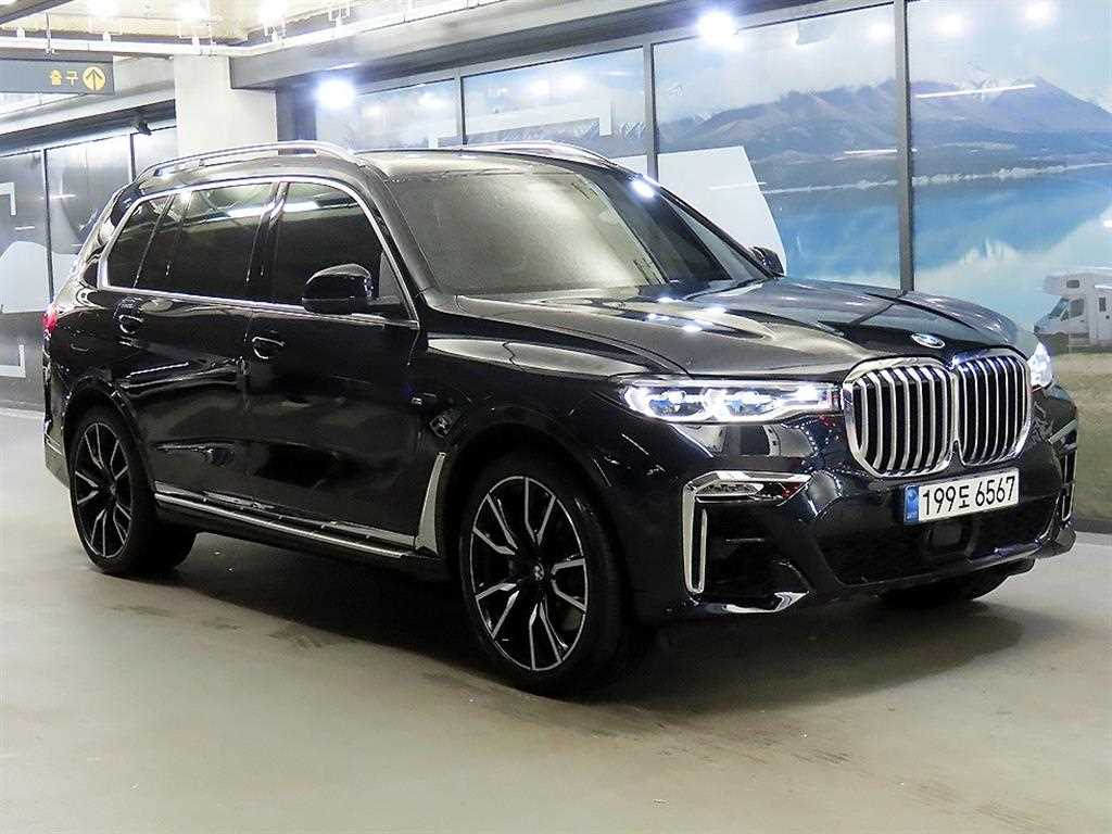 BMW X7 2022 — Zona Franca Iquique